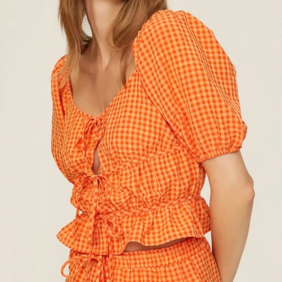 Louna Orange Gingham Puff Sleeve Tie Top - Picture 2 of 7